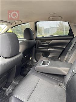 نيسان ألتيما